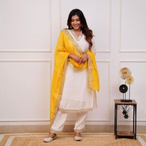 Stylish Designer Embroidery Kurta Set