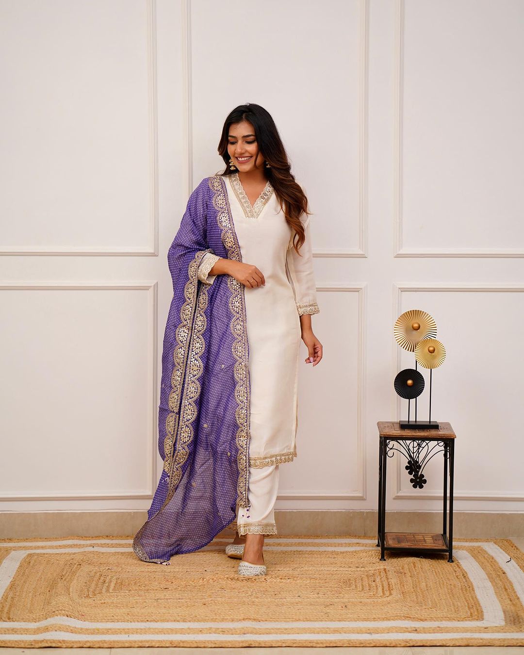 Stylish Designer Embroidery Kurta Set - Image 5