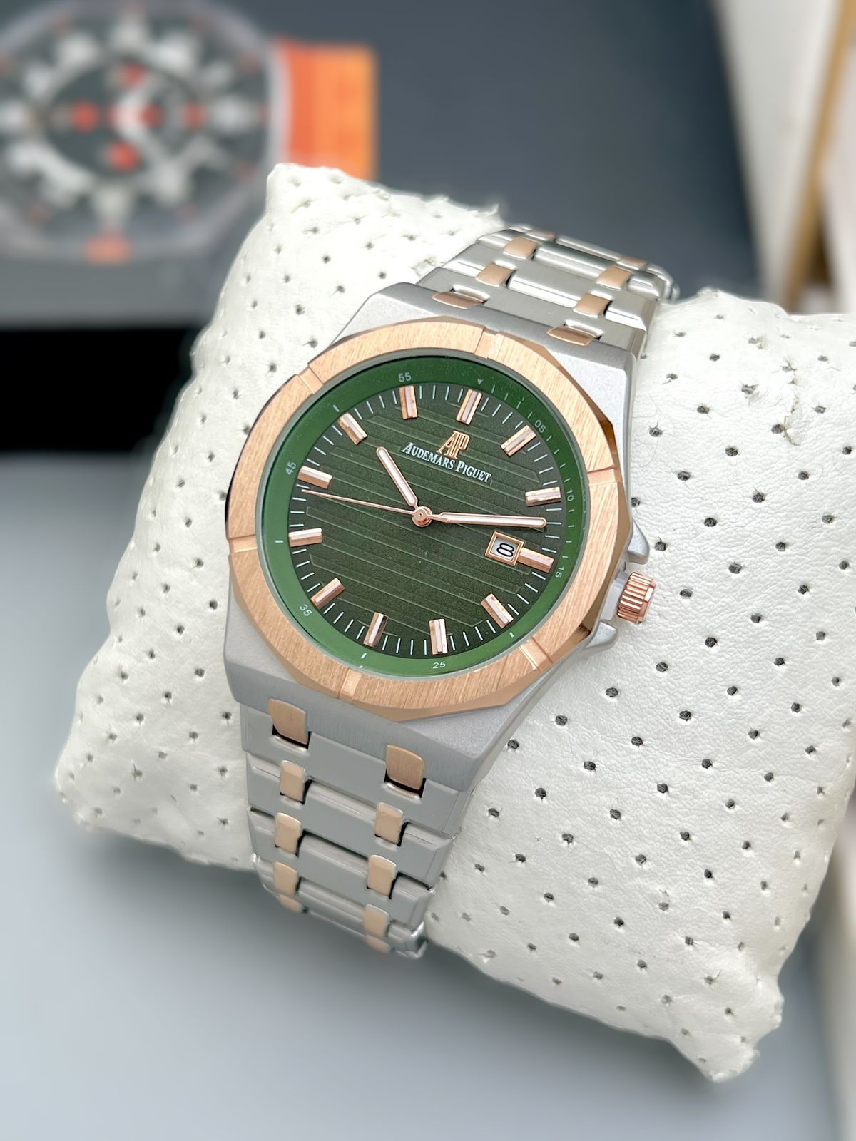 Audemars Piguet Watches Luxury Timepieces - Image 4