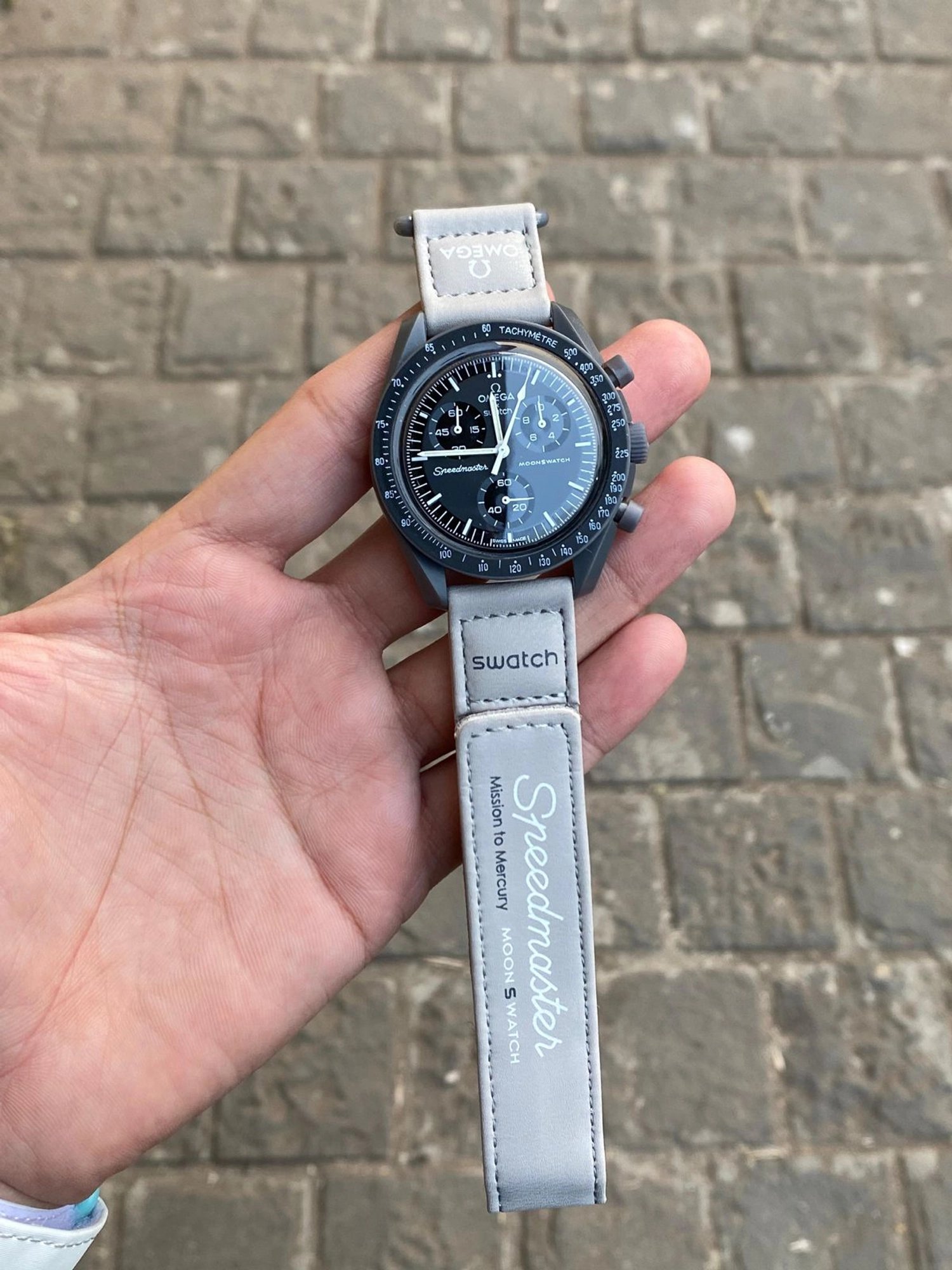 Omega X Swatch Watch - Image 2