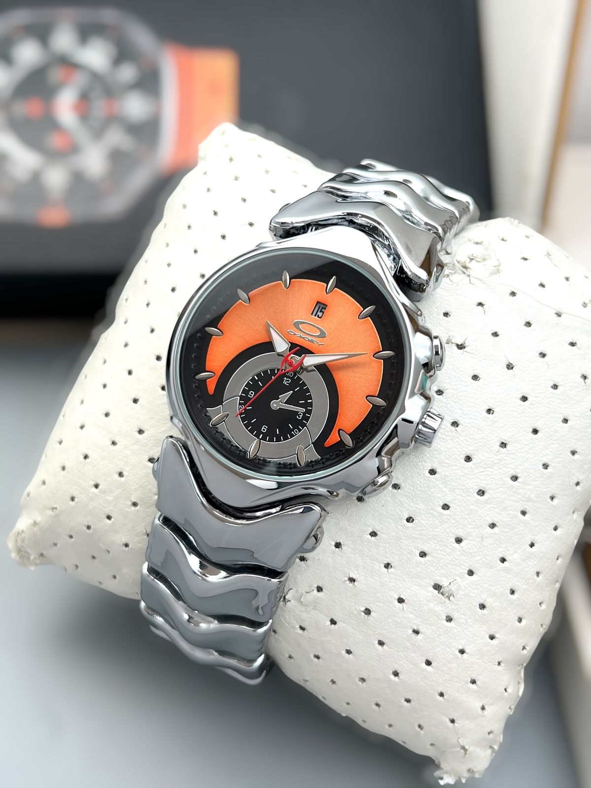 Oakley Detonator Mens Watch - Image 2