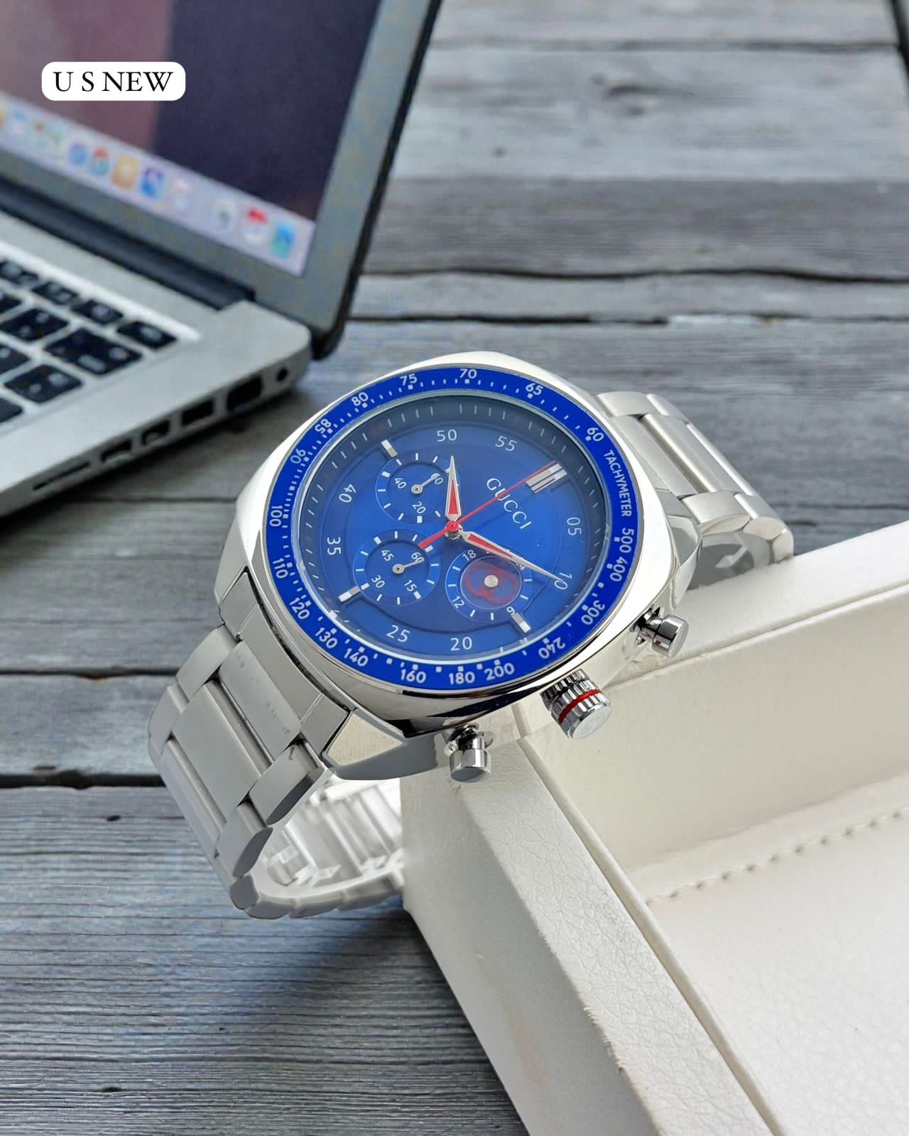 Gucci Men’s Watch – Quartz Edition