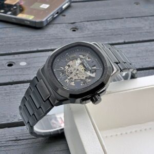 Patek Philippe Men’s Automatic Watch – Luxury Edition