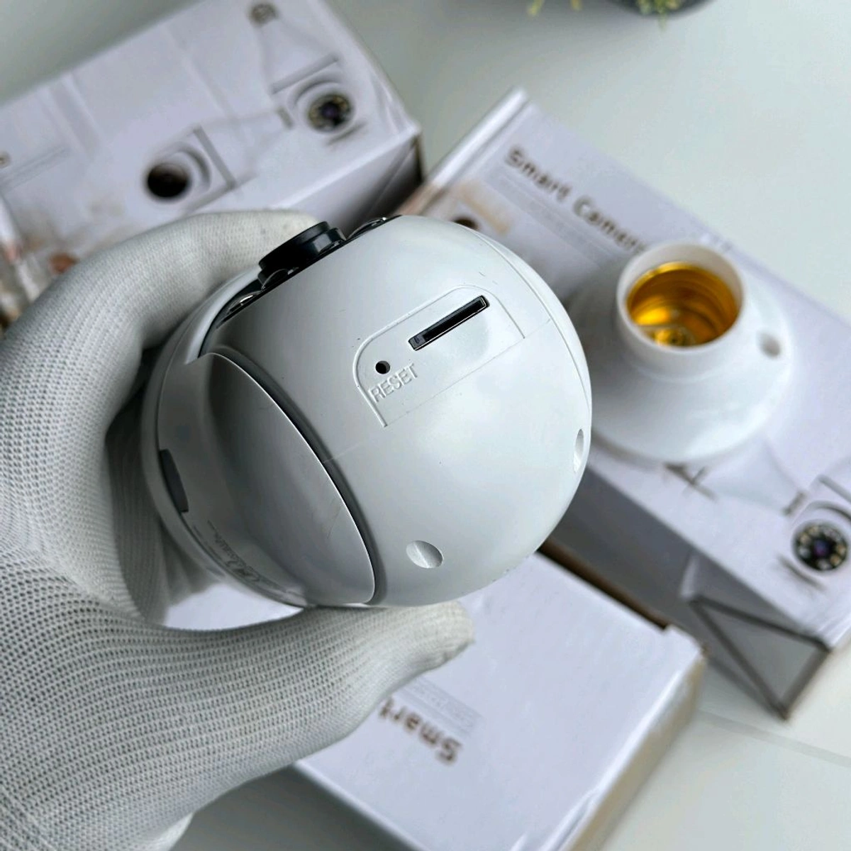 Bulb WiFi Camera, Smart Security Pan Tilt Remote Two Way Playback 1080P - Image 6