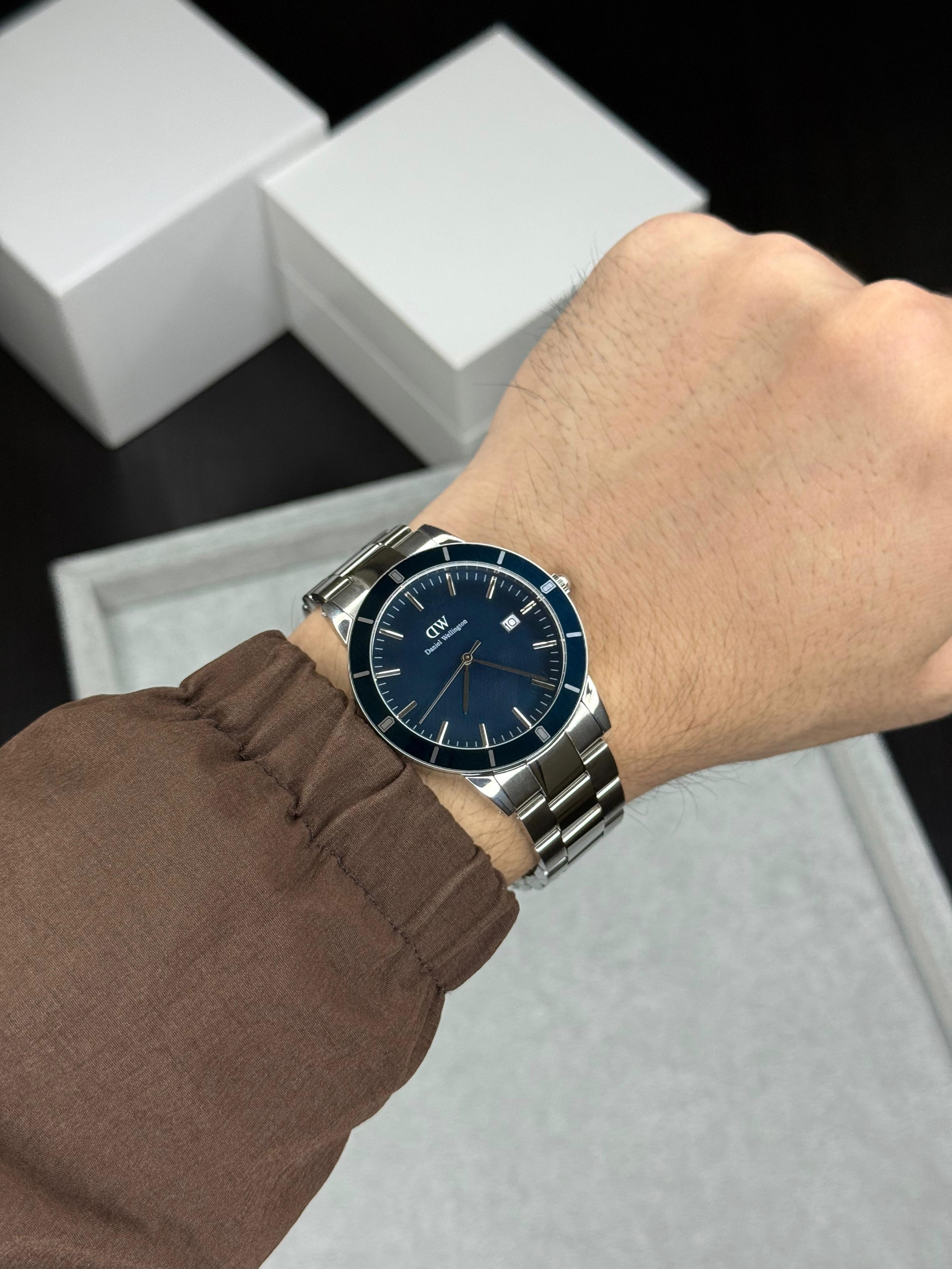Daniel Wellington Men Watch