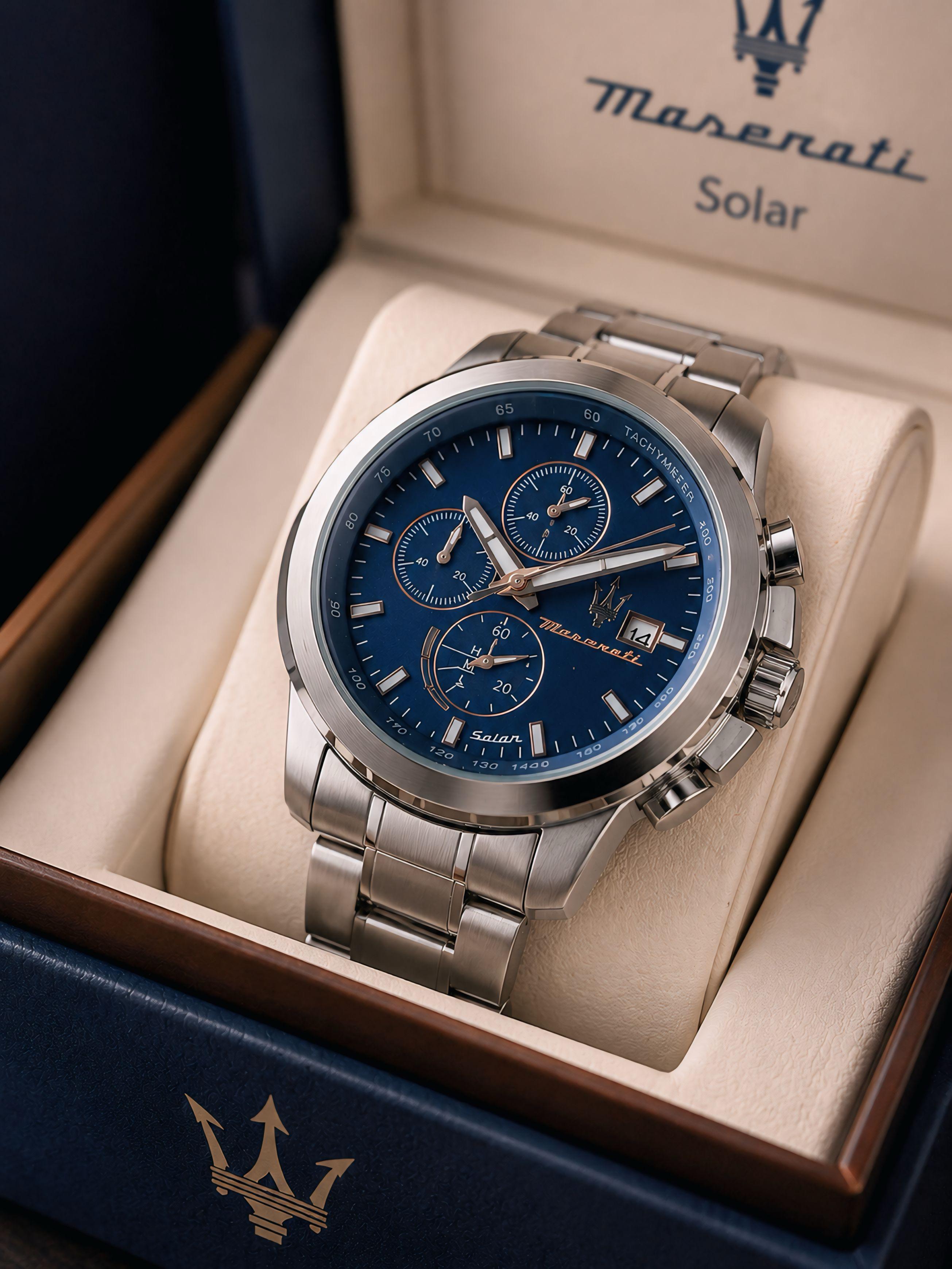 Maserati Successo Chronograph Watch for Men - Image 2